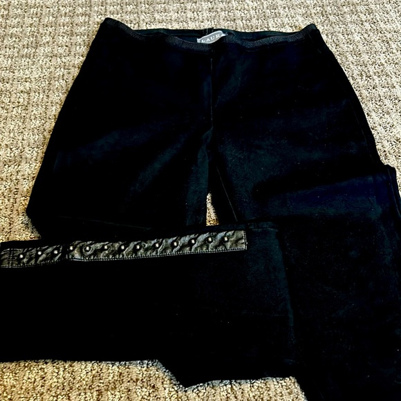 Laura black leggings with leather from mid calf to ankle - Picture 1 of 2